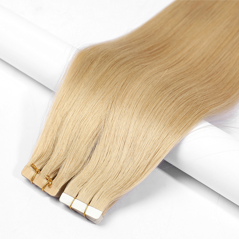 Ruban dans les extensions de cheveux Natural Blonde Human Heuvr