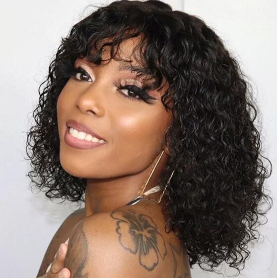 Jerry Curly Human Hair Wigs pour les femmes noires avec une frange couleur naturelle