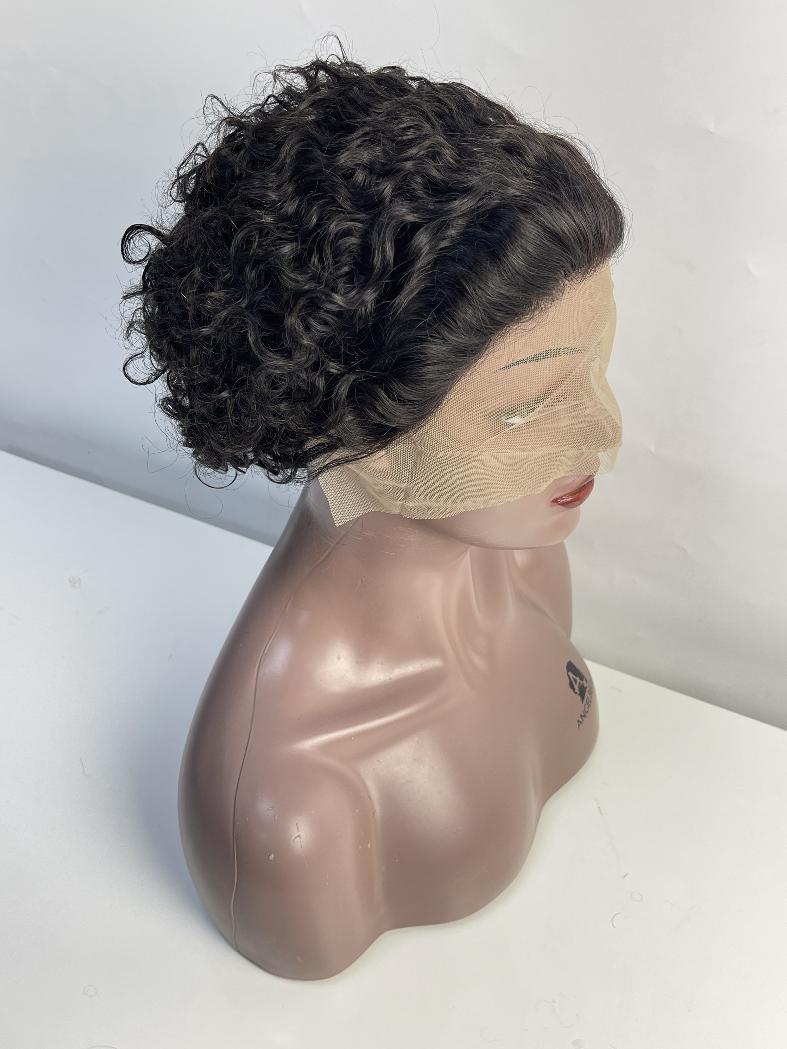 Wig bouclé courte Pixie Pixie Coup Pix de la dentelle de cheveux humains bouclés Perreaux 